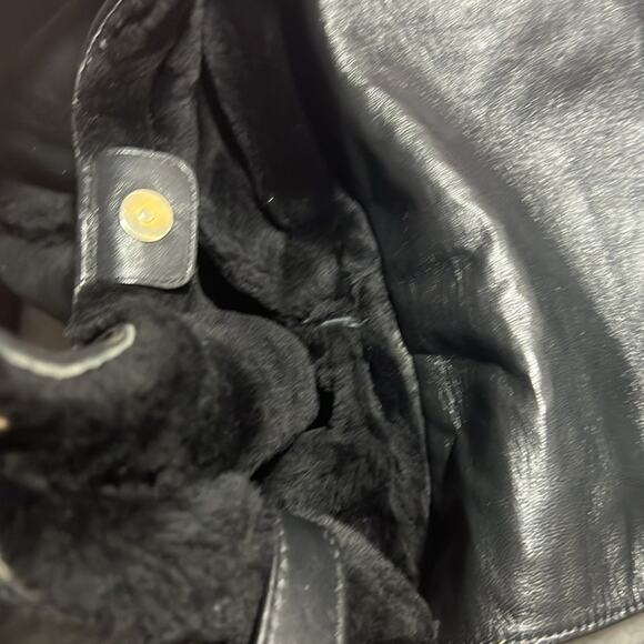 🖤🖤Jimmy Choo Black in Mongolian Lamb🖤🖤 - Picture 4 of 5